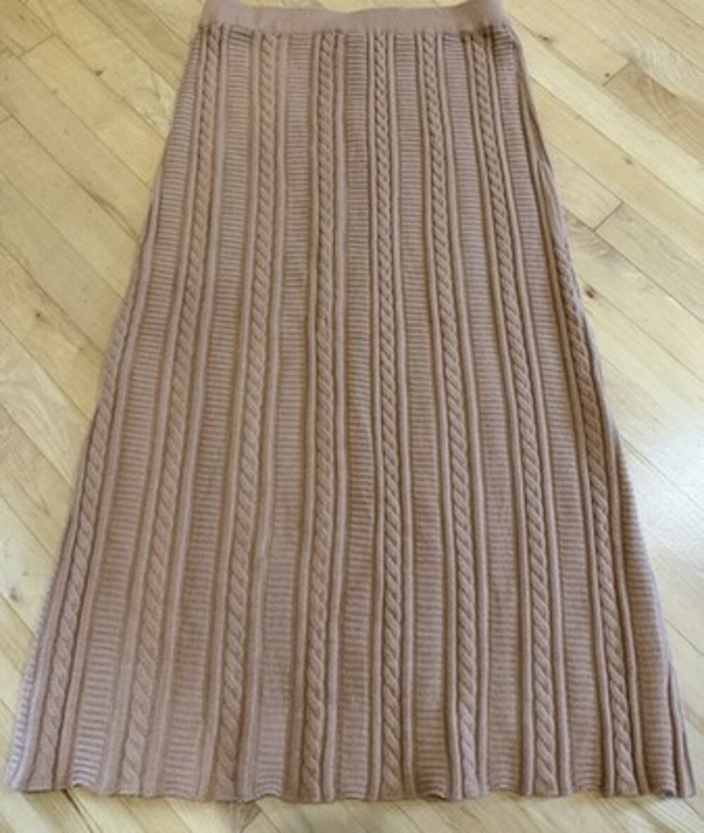 Misook Women's Cable Knit Midi Sweater Skirt Size Small Beige Pull On Tan
